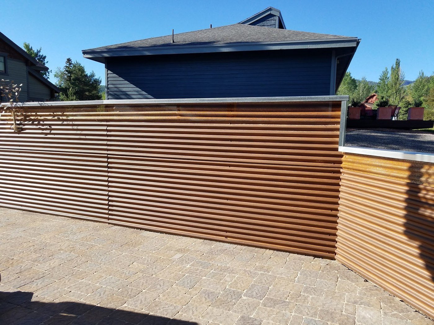 4 Reasons Why You Should Install A Corrugated Metal Fence